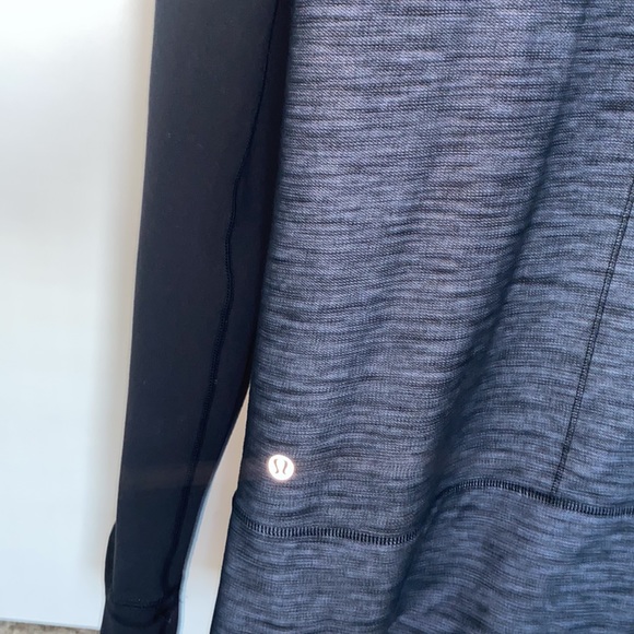 LIKE NEW Lululemon zip-up jacket - Picture 5 of 7